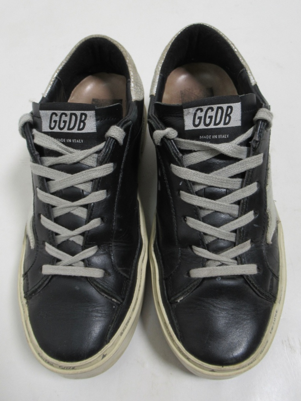 Golden Goose Women's Hi Star Black Leather Silver Star Silver Heel Tab Size 5 US - Picture 2 of 12